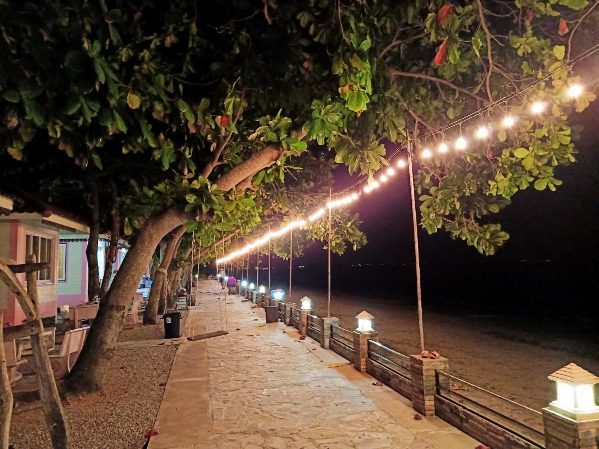 The Iris Resort Chao Lao Beach Exteriör bild