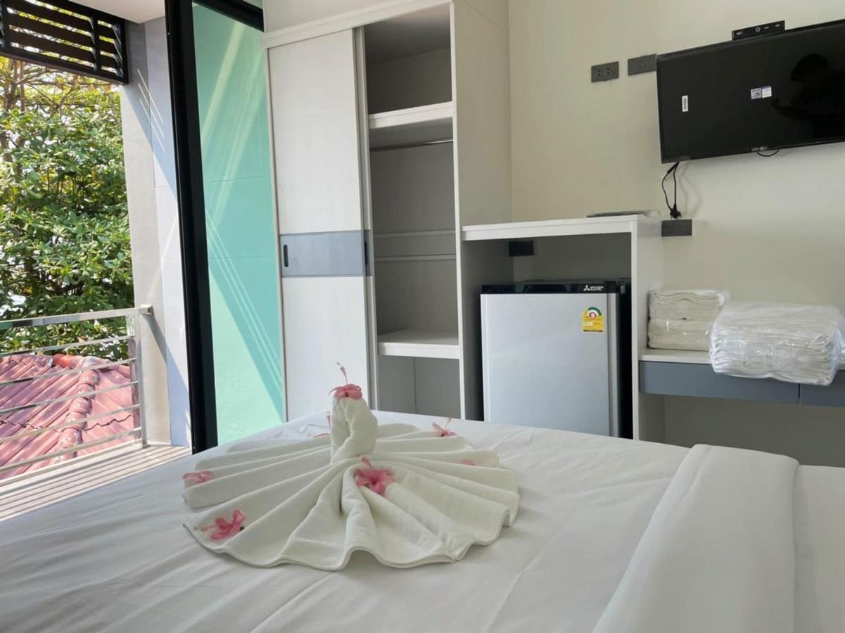 The Iris Resort Chao Lao Beach Exteriör bild