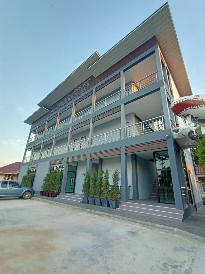 The Iris Resort Chao Lao Beach Exteriör bild